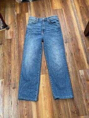 SLVRLAKE London Crop